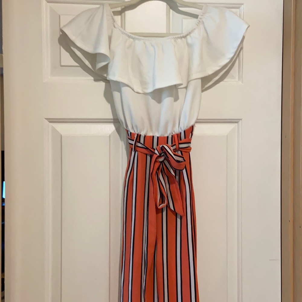 Adorable ruffled & striped jumpsuit